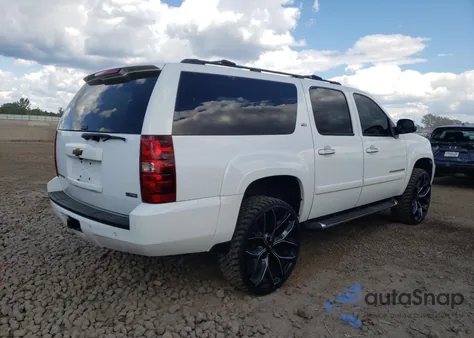 2007 Chevrolet Suburban K1500 z USA, uszkodzony, nr VIN 3GNFK163X7G262228